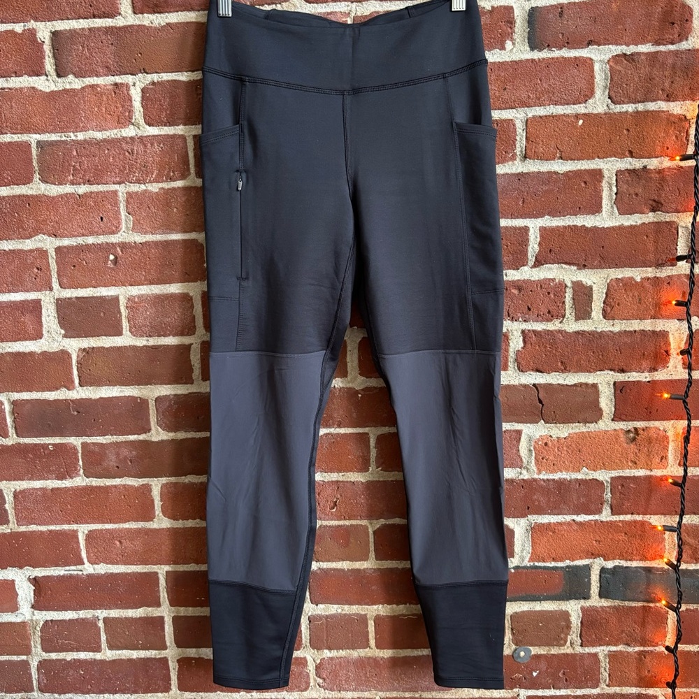 NWOT Patagonia Pack Out Hike Tights